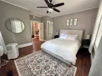 Cozy Shandon Downtown Bungalow Hotels near Goodwill