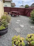 The HumBee Studio