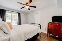 Charming home just minutes from downtown Redlands