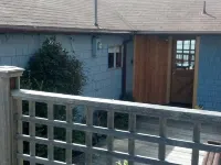 The Blue Rose Cottage - Amazing Views - Direct Beach Access - Pets Allowed Hotels in Netarts