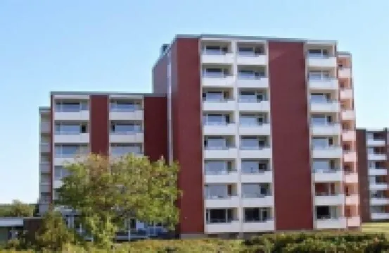 directly on the beach, balcony overlooking the sea, beach chair, close to the golf course