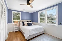 Beaufort Cottage very close to downtown.