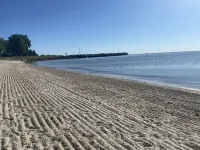 Waterfront Retreat - Romantic Get-away - Executive Travel (Lake Erie)