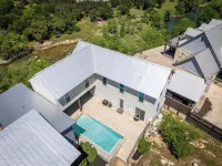 skyhouse Guadalupe Blanca +cliffside+pool+hot tub