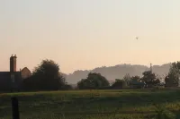Moderne Ferienwohnung mit Großem Außenbereich, Familien- und Haustierfreundlich Hotels in Struppen