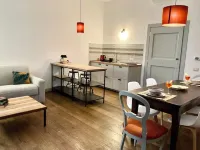 Suite Cavallotti- The Carob