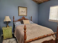 Carriage House - Historical District One Block off High Street