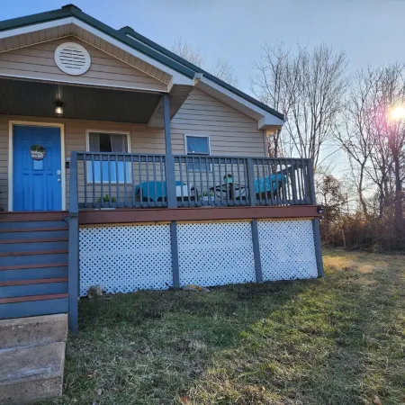 Cozy House on the Hill Military Family Favorite