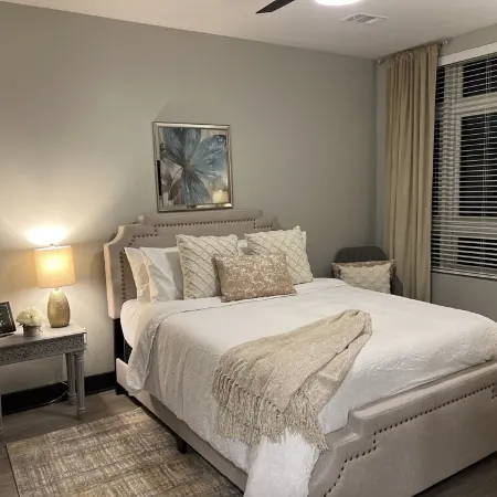 Modern Home w/Skyline Views 1.6 mi from downtown Louisville