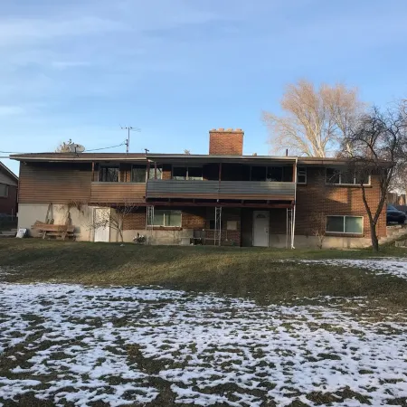 This Modern Mountain Home Is Fully Remodeled