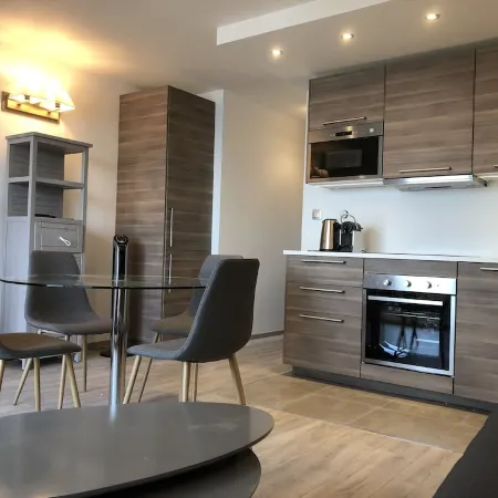 Magnificent Sea View, Direct Beach Access, Large Terrace, Refurbished, WIFI
