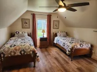Best in the Bay!! 3B/1.5ba, Pet friendly Home