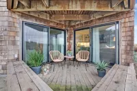 Serene & Modern~ Ocean Front View~ 2 Bd 2 Bth~1st Fully Remodeled