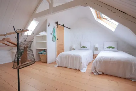 NOMADE FISH: Fisherman's house 50 m from the sea