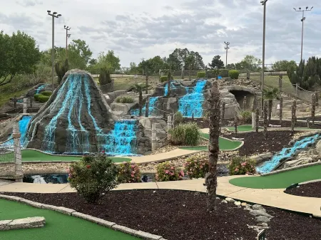 Lake Home, Includes Boat and Outdoor Bar Facing Lake.Pool Coming Soon!!