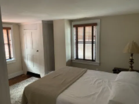 Dollhouse in Central Historic St Michaels Hotels in Saint Michaels