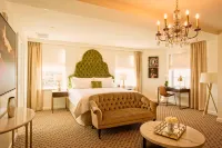 The Historic Cavalier Hotel and Beach Club, Autograph Collection