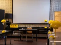 هوتل ميدو كولن Hotels near فليتار