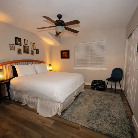 Private Peaceful Oasis with Pool/Patio/BBQ/Firepit Entire House 5mins from beach
