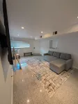 Comfy 2-bedroom apartment with AC, WiFi in Oak Park Frank Lloyd Wright Home and Studio 주변 호텔