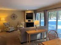 Two Bedroom, Two Bath Condo ready for year-around fun. Great Up North Getaway!