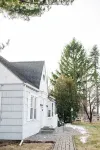 {SCENIC OVERLOOK} Charming2 Bedrooms,1 bath home