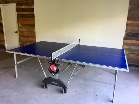 Big Family Home, Heated Pool, Yard, Lanai's, Views, Location! Air Conditioning