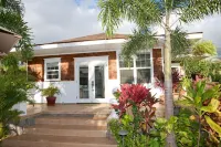 Hawaiian Cottage and Personal Paradise /BBKM 2013/0004