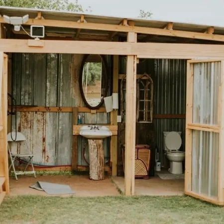 Romantic Waterfront Cabin on the River Near Possum Kingdom Lake