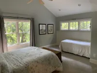 Beautiful Charlotte Lake Wylie Waterfront Bungalow