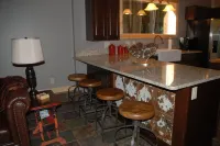 Beautiful Vacation Home On Lake Huron - WiFi, Beach Fire Pit, Bridge View