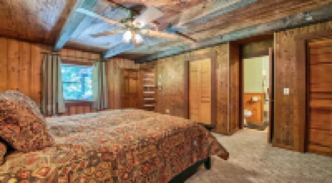 Wooded Seclusion on 3 Acres - Big Rock Cabin