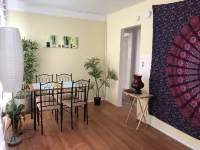 Modern-Bohemian quarters - King Bed-Washer/Dryer
