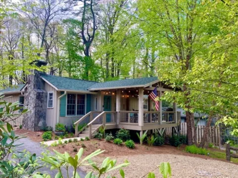 Designer Cottage-Highlands-Amazing Outdoor Living Spaces-Fireplace-Pet Friendly