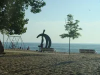 Downtown townhouse 3.5 blocks to the beach! Hotels in Saint Joseph