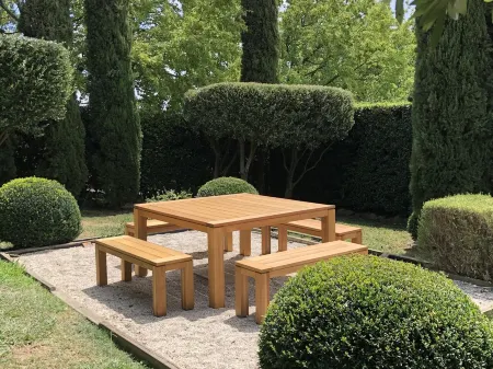 French cottage 1854 with stunning Alfesco garden