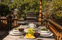 Hot Tub! Pets! Green  Clean-Walking Distance to Proctor District