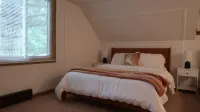 Cozy A-Frame near Wisconsin Dells and river access l Dogs Welcome