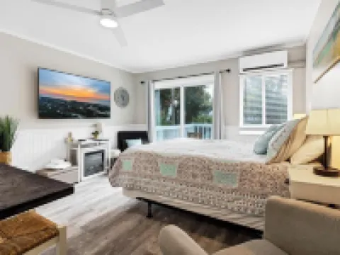A Room With a View-1 BR Efficiency Condo Close to Everything. Hotels in Edisto Beach