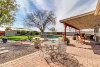 Charming, Pet-friendly, 3-bedroom home in Gilbert with AC, WiFi, pool, hot tub BARNONE at Agriptopia附近的飯店