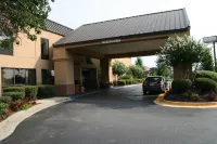 Hampton Inn Perry Hotels in Perry