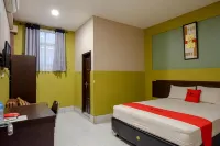 RedDoorz Syariah @ Hotel Wisma Indonesia Kendari Hotels in Baruga