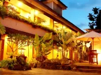 Nyiur Resort Hotel فنادق في بانجانداران