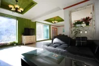Jeongseon Villa Hotels near Auraji