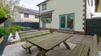 Oceanside | Sleeps 6 |Walk to Beach & Stylish Hôtels à : 