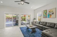 Welcome to Casa Rio, our spacious house in scenic Jensen Beach!