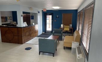 Days Inn by Wyndham Muncie -Ball State University