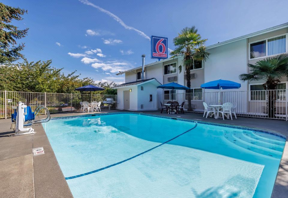 스카이웨이 인 시택 객실