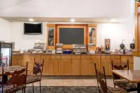 Moose Lake Lodge & Suites Hotels in Kettle River Township