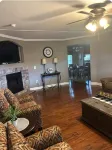 Cozy 3-bedroom mobile home in delightful Magnolia with AC, WiFi